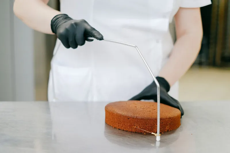 Why Your Cake Collapses Like a Jenga Tower: The Frosting Physics Nobody Bothered to Explain