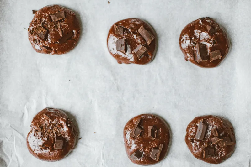 The Flat Cookie Conspiracy: Why Your Chocolate Chip Rounds Are Coming Out as Sad Little Discs